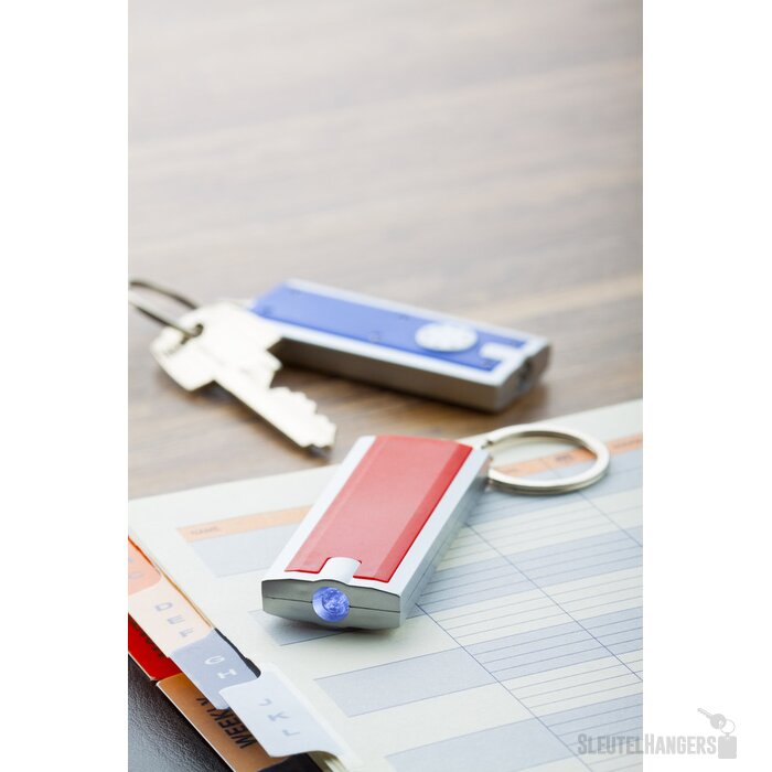 Goedkope sleutelhanger met lampje Rood