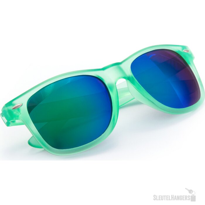 Goedkope Zonnebril Met Metallic Glazen Groen