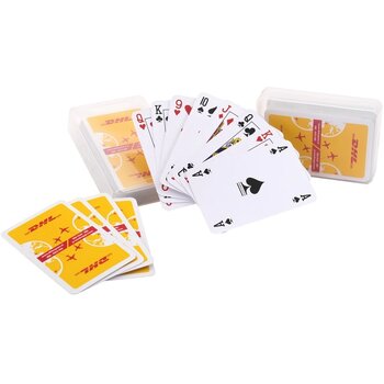 Speelkaarten in kunststof doosje