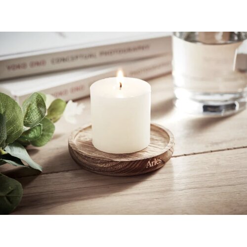 Kaars met ronde houten basis Bruin