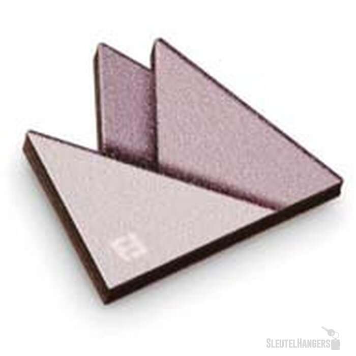 Houten pin in eigen vorm