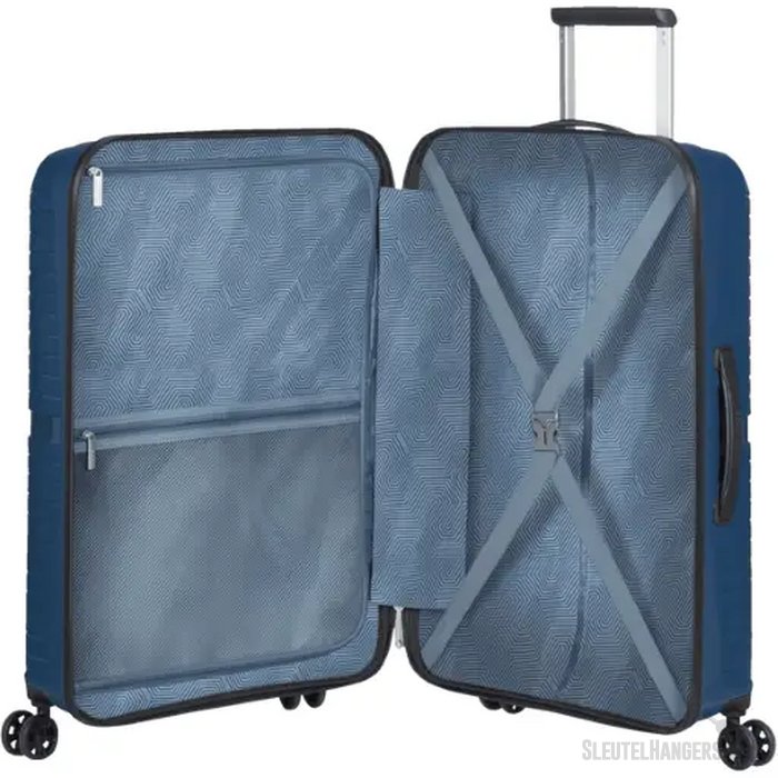American Tourister Airconic Spinner 67 Midnight Navy