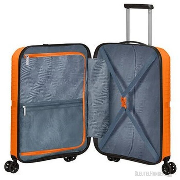American Tourister Airconic Spinner 55