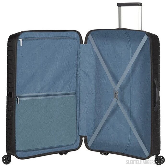 American Tourister Airconic Spinner 77