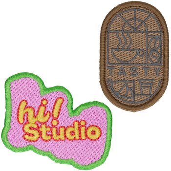 Geborduurde patches in eigen vorm