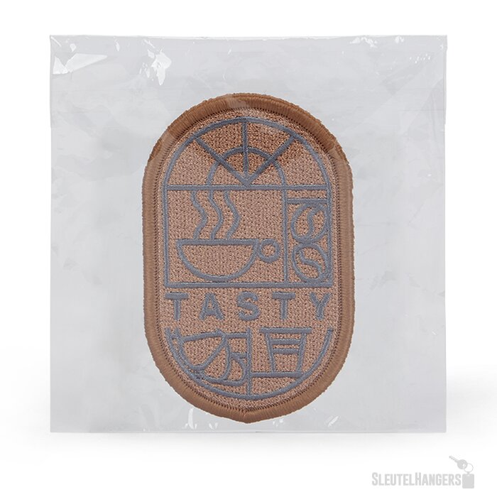 Geweven patches in eigen vorm