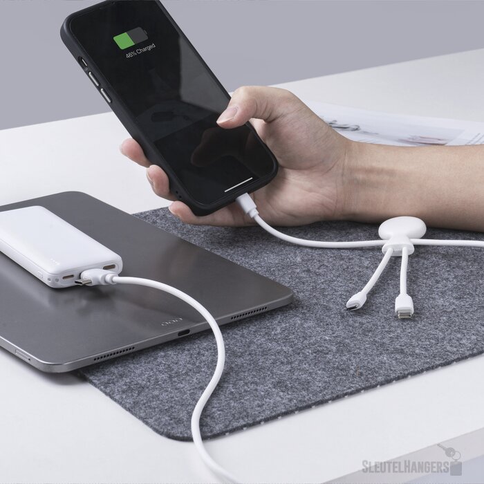 3199 | Xoopar Mr. Bio Powerbank and cable pack 7.000mAh wit