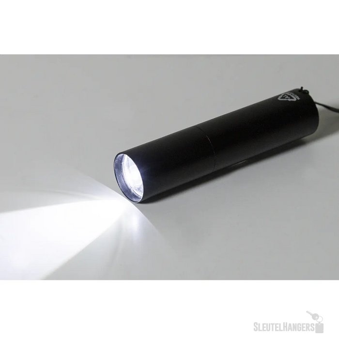 Chargelight Tone Oplaadbare Zaklamp Van Gerecycled Aluminium Zwart