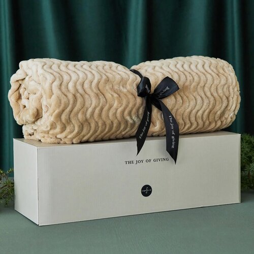 Sagaform Agnes fleece deken 130x170 cm beige